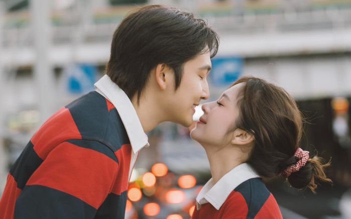 Vợ chồng Đình Tú khoe ảnh 'tình bể bình' ở Nhật Bản hậu đám cưới