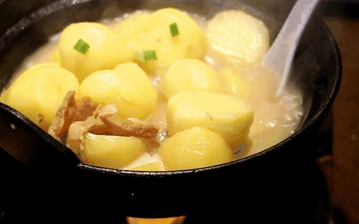 Người đàn ông 52 tuổi ăn khoai tây thay cơm suốt 1 năm, kết quả khám sức khỏe gây ngỡ ngàng