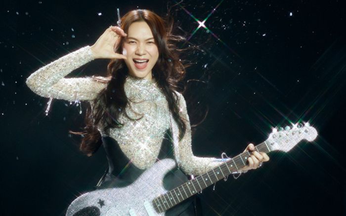 Mỹ Tâm kiếm tiền ra sao với liveshow lớn nhất sự nghiệp?