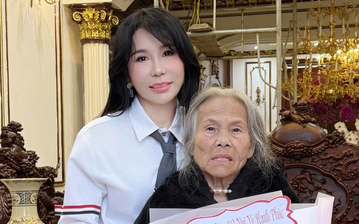 'Trợ lý' đặc biệt giúp bà chủ Mailisa chăm sóc mẹ