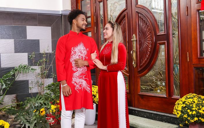 Cơ ngơi chục tỷ tại Hà Nội của Nguyễn Xuân Son