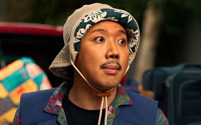 Đường đua điện ảnh Tết 2025: Yêu Nhầm Bạn Thân 'bay màu' khỏi top 3, Nụ Hôn Bạc Tỷ cháy vé