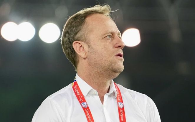 Mano Polking đã đúng về nỗi xấu hổ của bóng đá Việt Nam