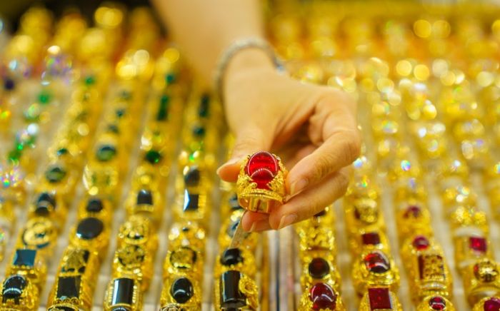 Giá vàng hôm nay (14/2): Tăng mạnh đúng dịp lễ Tình nhân