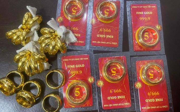 Giá vàng hôm nay (18/2): Vàng nhẫn tiếp tục gây bất ngờ