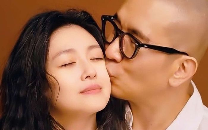 Hành động gây xót xa của chồng Từ Hy Viên trước giờ hỏa táng
