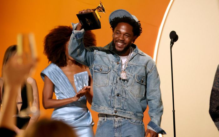 Được hỏi về chiến thắng của Kendrick Lamar tại GRAMMY 2025, bố ruột Drake: 'Tôi không quan tâm'