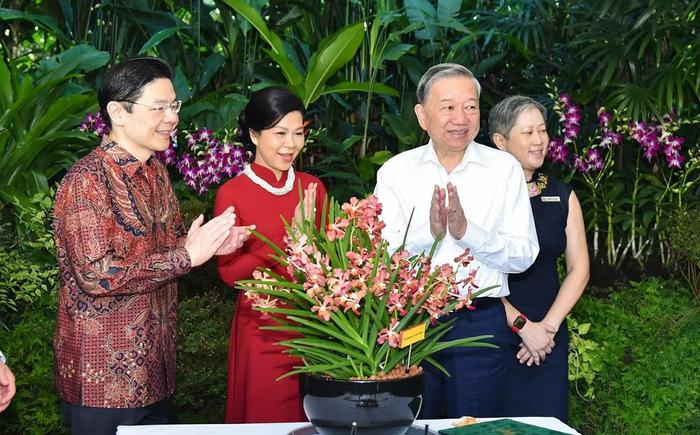 Lễ đặt tên cho hoa phong lan - nghi lễ ngoại giao đặc biệt Singapore dành cho Tổng Bí thư Tô Lâm và Phu nhân