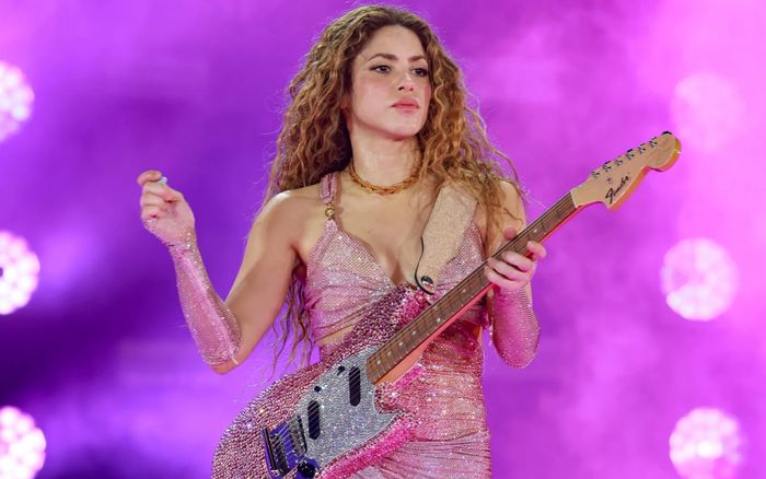 Shakira làm nên lịch sử với chuyến lưu diễn tại Mexico