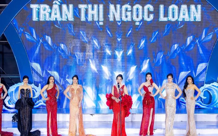 Người đẹp Trần Thị Ngọc Loan lên ngôi Á hậu 1 cuộc thi Hoa hậu Doanh nhân Tài sắc Việt Nam 2025