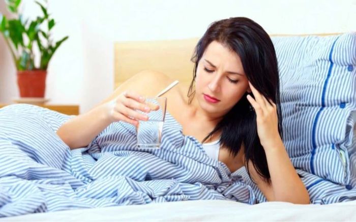 Ăn uống khoa học mà vẫn không xuống cân, kiểm tra cơ thể mỗi sáng xem có xuất hiện điều này