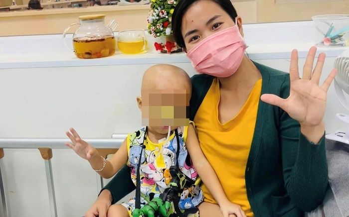 Bị tố cáo ra công an vì trục lợi từ thiện, mẹ bé Bắp cũng có đơn 'tố ngược' chính chủ