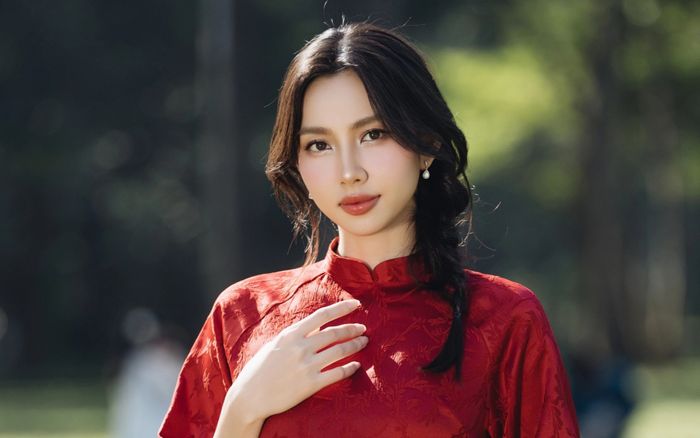 Gần 3 tỷ đồng của Hoa hậu Thùy Tiên