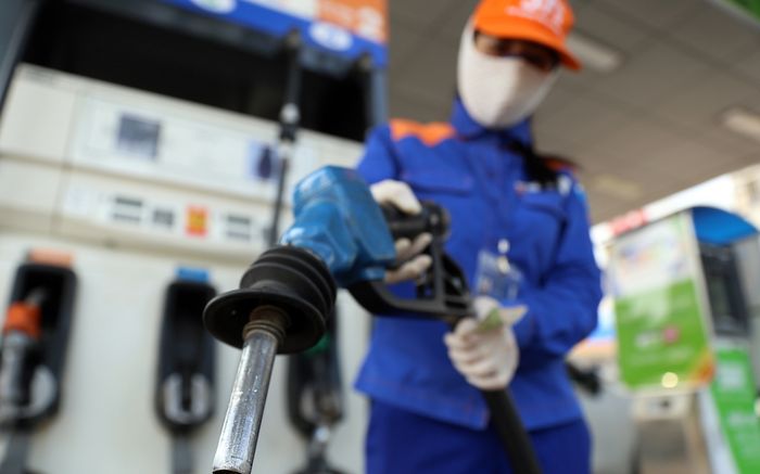 Giá xăng dầu hôm nay 15/4: Tăng đồng loạt