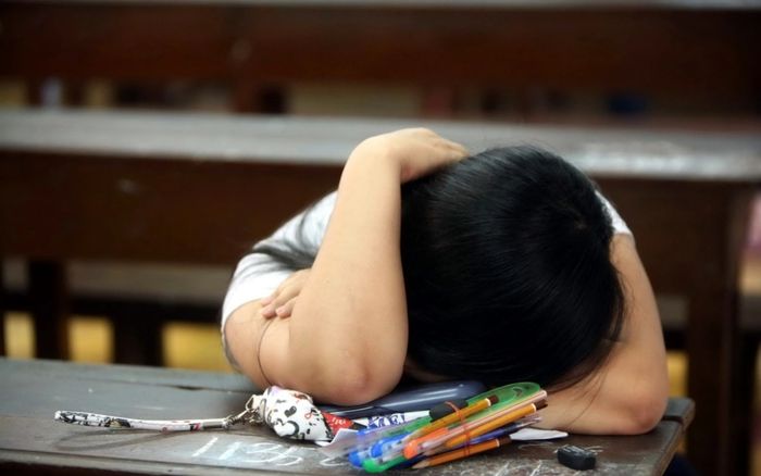 Phụ huynh đừng tạo áp lực cho con trước những kỳ thi lớn