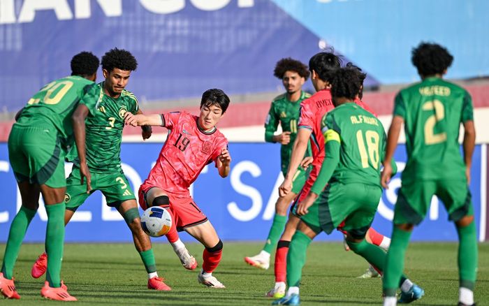 AFC bình luận về thất bại thiếu may mắn của U17 Hàn Quốc