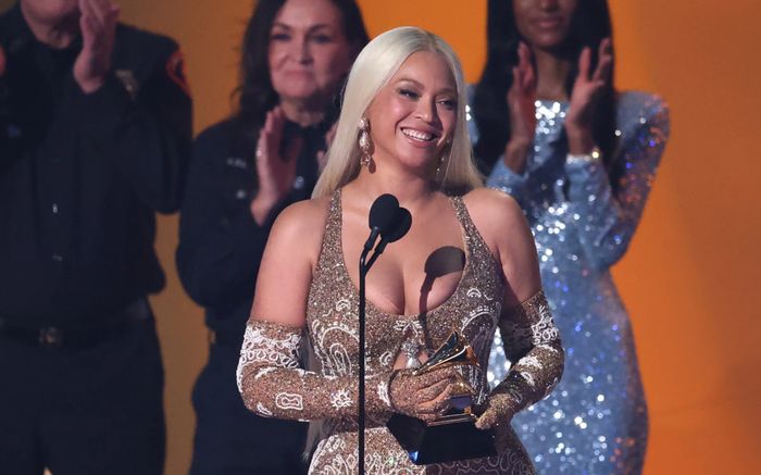Khi kèn vàng GRAMMY cũng không thể cứu nổi Beyoncé