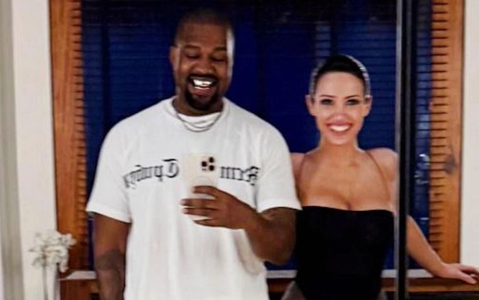Vợ người mẫu trở về với Kanye West sau thời gian bỏ đi