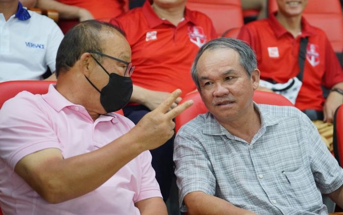 HLV Park Hang Seo hợp tác với bầu Đức làm việc đại sự