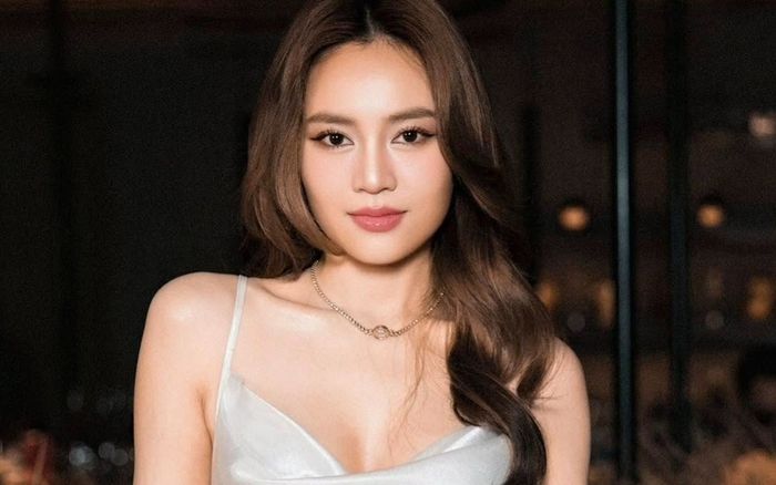 Thái độ của Ninh Dương Lan Ngọc khi chạm mặt tình cũ