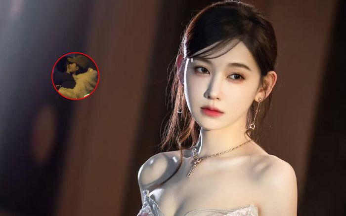 Clip thân mật giữa phố của nữ diễn viên Lý Mộc Thần và bạn trai gây xôn xao