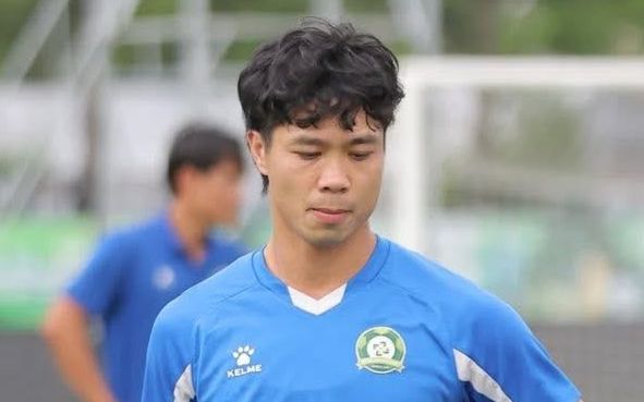 Cái giá cho Công Phượng