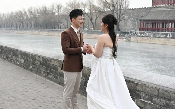 Người trẻ Trung Quốc tìm đến 'hôn nhân tình bạn' để giảm áp lực gia đình