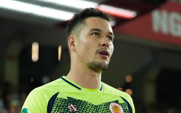 Nguyễn Filip hoá người hùng