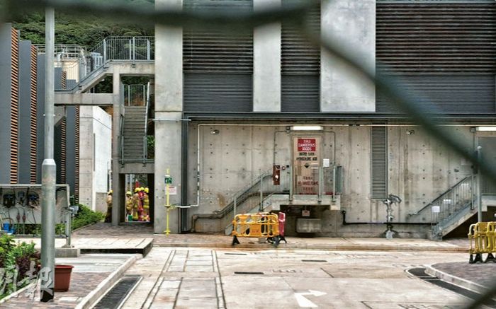 Rò rỉ khí Clo tại nhà máy khử muối, nhân viên hoảng loạn sơ tán gấp