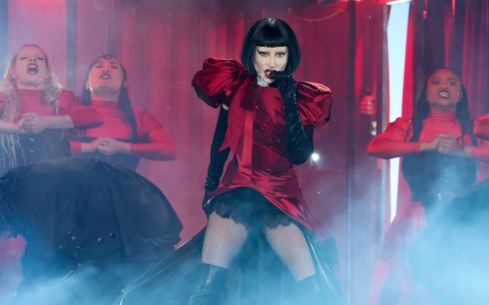 Lady Gaga và lời hứa còn dang dở