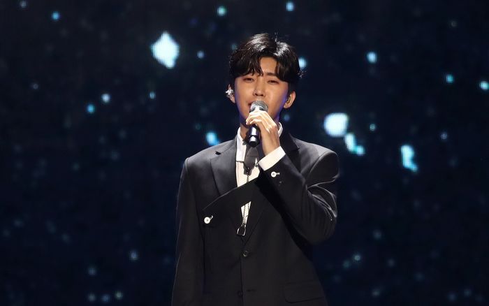 Choáng với cuộc sống của 'ông hoàng showbiz' trước khi bị tịch thu nhà 89 tỷ đồng