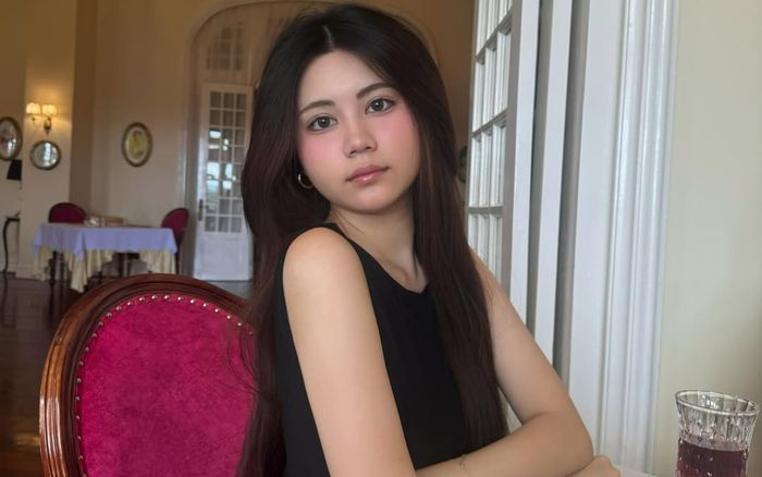 Hành động gây bàn tán của con gái Quyền Linh