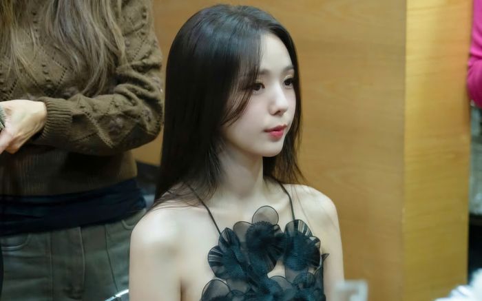 Bí mật đằng sau nữ diễn viên Hàn Quốc xinh đẹp nhất năm 2024