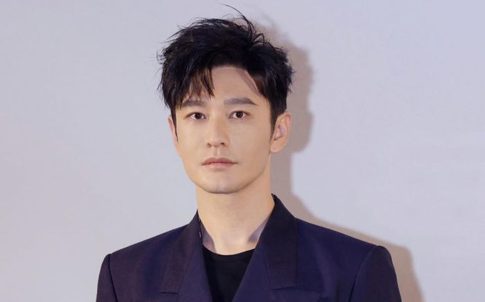 Huỳnh Hiểu Minh bị chế giễu vì một hành động