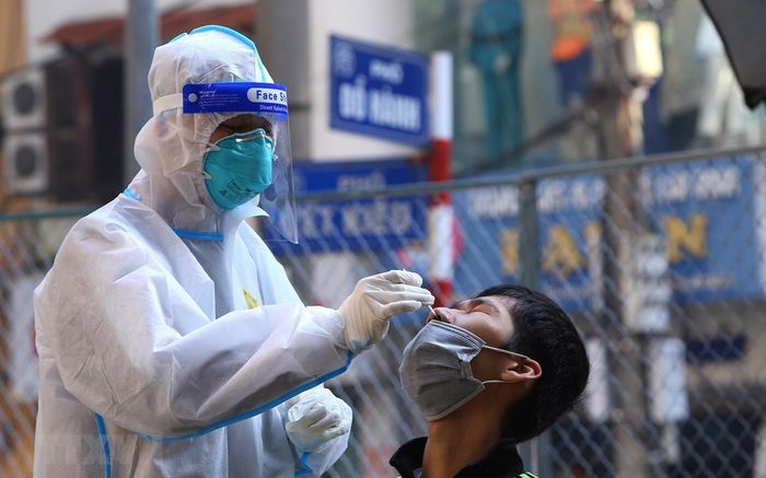 27 tỉnh, thành ghi nhận ca mắc Covid-19, Bộ Y tế đưa cảnh báo