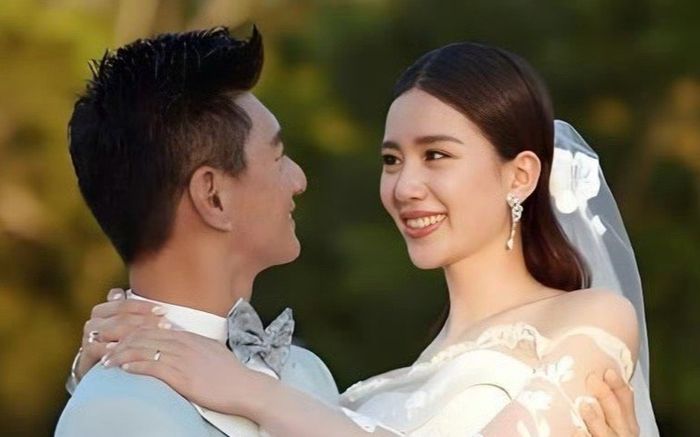 Lưu Thi Thi âm thầm ly hôn Ngô Kỳ Long, phân chia 2800 tỷ tài sản