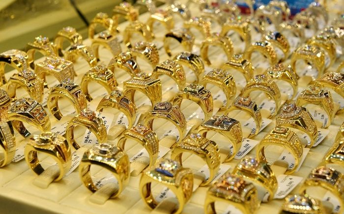 Giá vàng hôm nay (25/5): Vàng trong nước chênh lệch cực lớn so với thế giới
