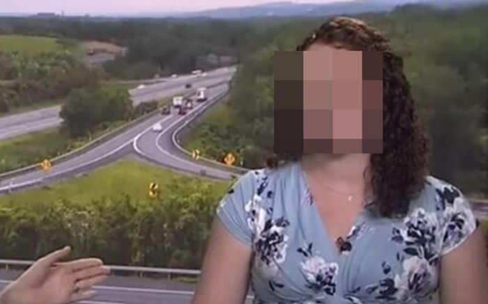 Nữ MC vỡ nước ối ngay trên truyền hình, sinh con ngay sau khi kết thúc bản tin