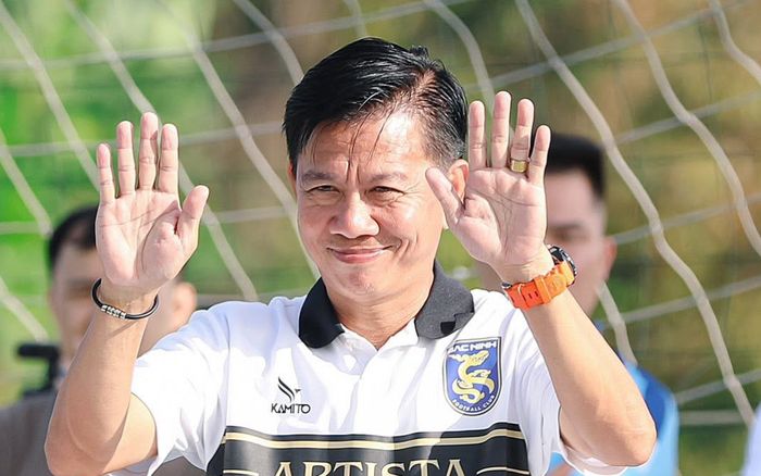 Đội của ông Park chia tay HLV Hoàng Anh Tuấn