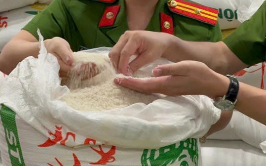 Hà Nội phát hiện hơn 17 tấn gạo ST 25 giả
