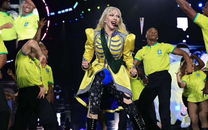 Bắt giữ 2 nghi phạm đánh bom buổi hòa nhạc miễn phí của Lady Gaga