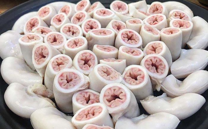 TP HCM vào cuộc kiểm tra thực phẩm 'lòng se điếu'