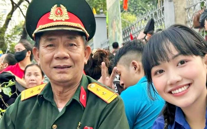 6 sinh viên nhận bằng khen vì hành động đẹp với cựu chiến binh