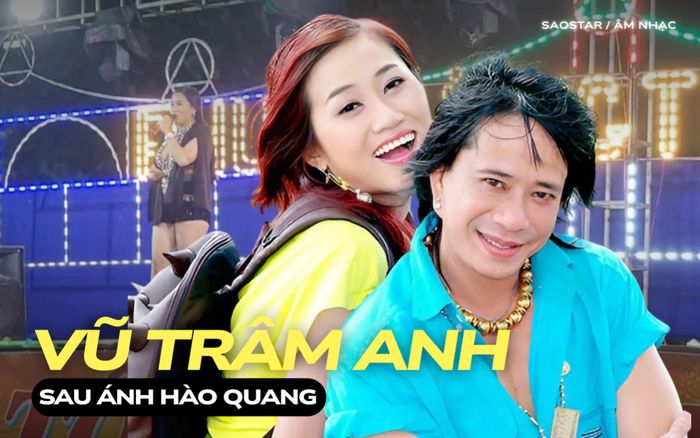 Nữ ca sĩ từng nổi tiếng khắp miền Tây, nay dẫn con nhỏ đi hát hội chợ kiếm tiền gây xúc động