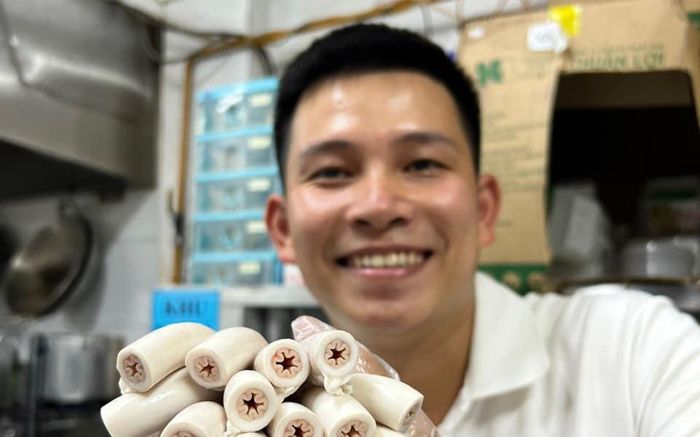 Thế Lòng Se Điếu - người khoe lòng se điếu dài 40m gây tranh cãi là ai?