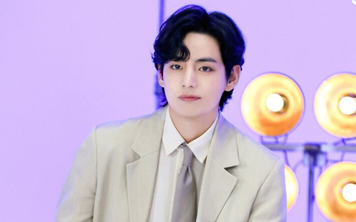 Kỷ lục mới của V (BTS)