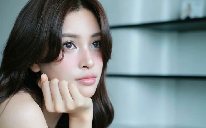 Mặt mộc thực sự của Hoa hậu Tiểu Vy