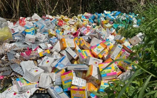 Lộ diện chủ sở hữu 'núi' thực phẩm chức năng bị vứt tại vùng ven TP.HCM