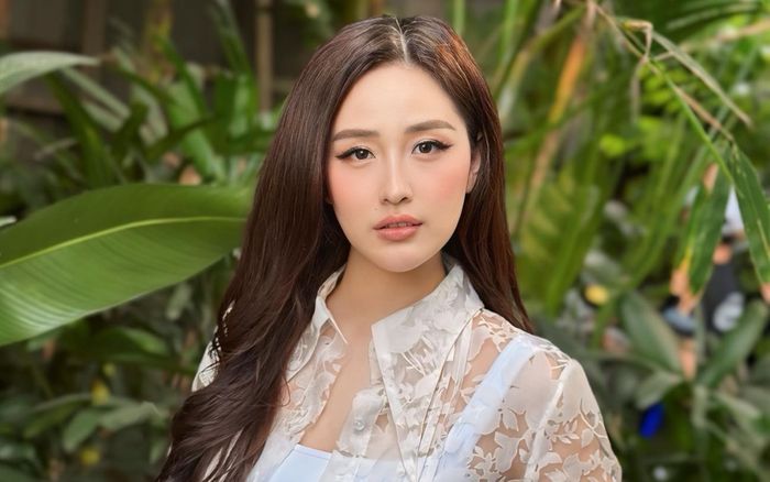 Khó hiểu về Mai Phương Thúy