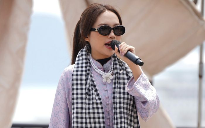 Thái độ của Phương Mỹ Chi với các đối thủ châu Á ở hậu trường